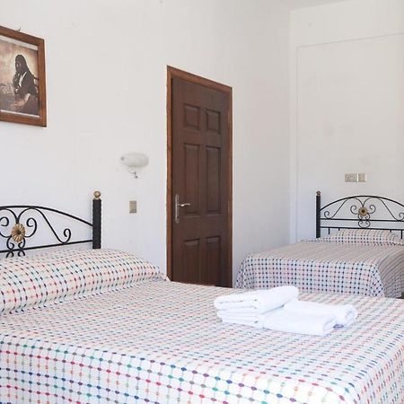 Glaro Garden Hotel Agia Trias Εξωτερικό φωτογραφία