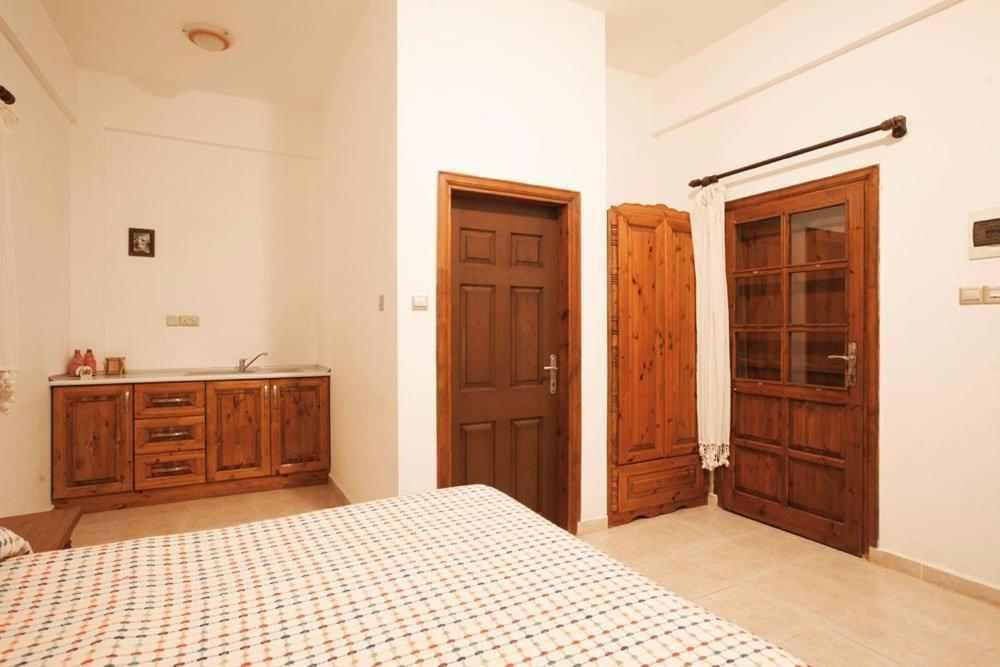 Glaro Garden Hotel Agia Trias Εξωτερικό φωτογραφία